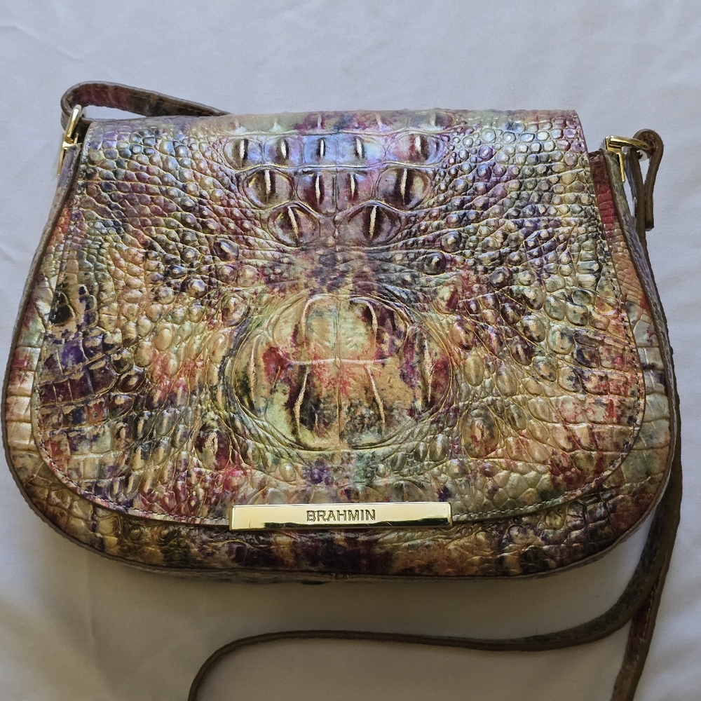 EUC BRAHMIN SMALL NADINE CROSSBODY - EMBOSSED LEATHER